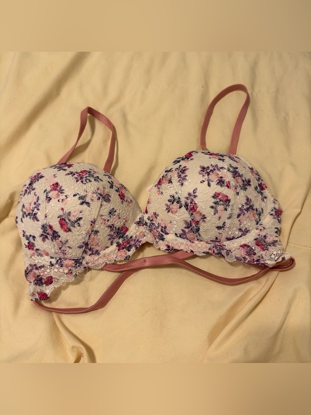 Victoria’s Secret Pink Date Push Up Strappy Wireless Bra